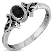 Thin Celtic Faceted Black Onyx Stone Ring, r329